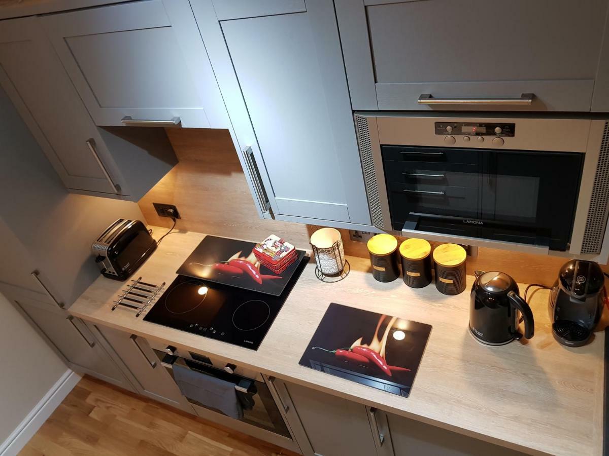 Smart & Cozy Holiday Apartment In The City Centre Inverness Extérieur photo