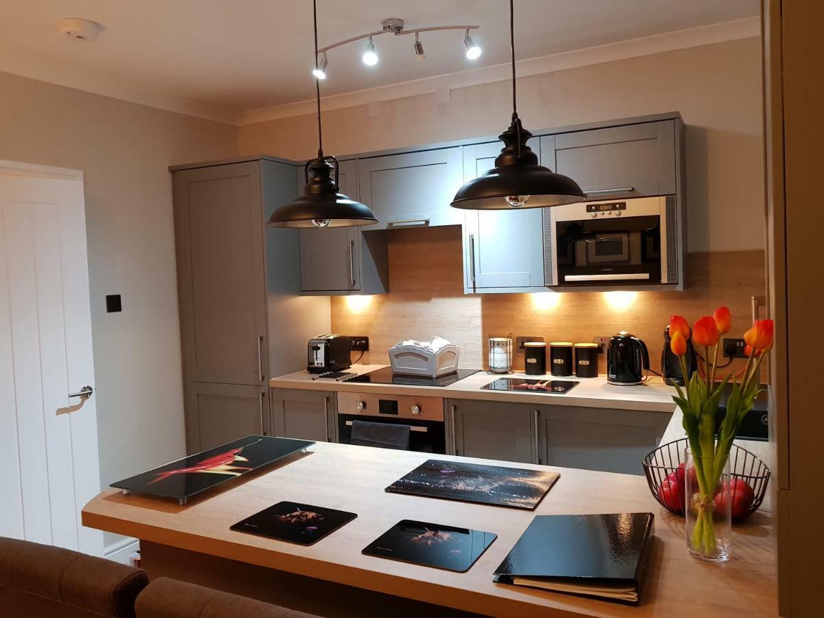 Smart & Cozy Holiday Apartment In The City Centre Inverness Extérieur photo